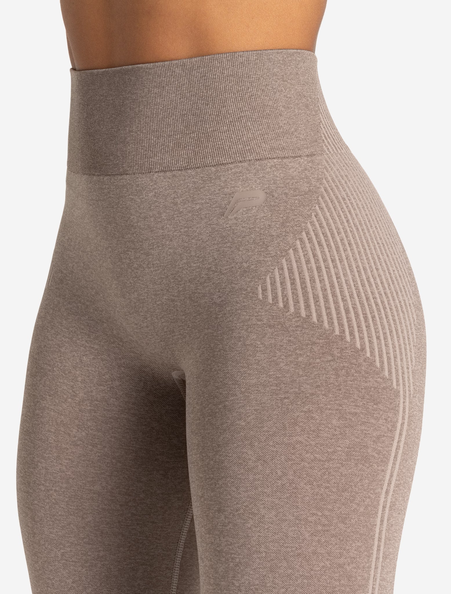 ADAPT 2.0 Seamless 7/8 Leggings - Fawn - Image 4