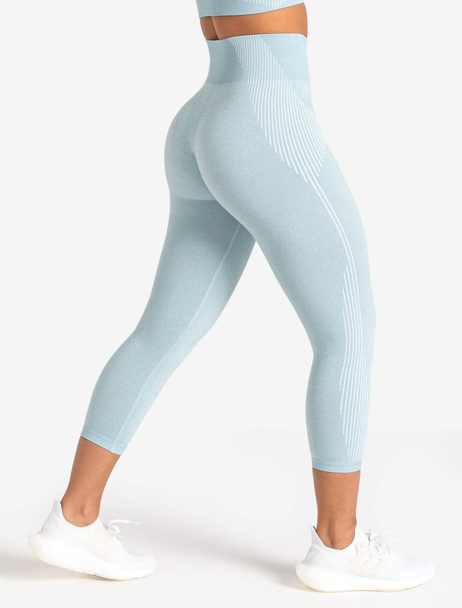 ADAPT 2.0 Seamless 7/8 Leggings - Sky Blue - Image 5