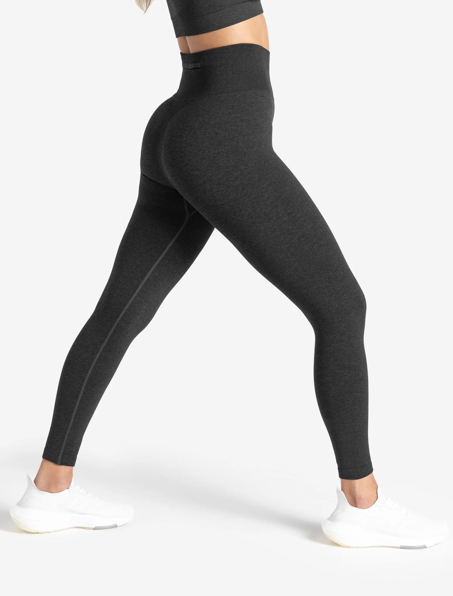 Core Seamless Pocket Leggings - Black Marl - Image 4