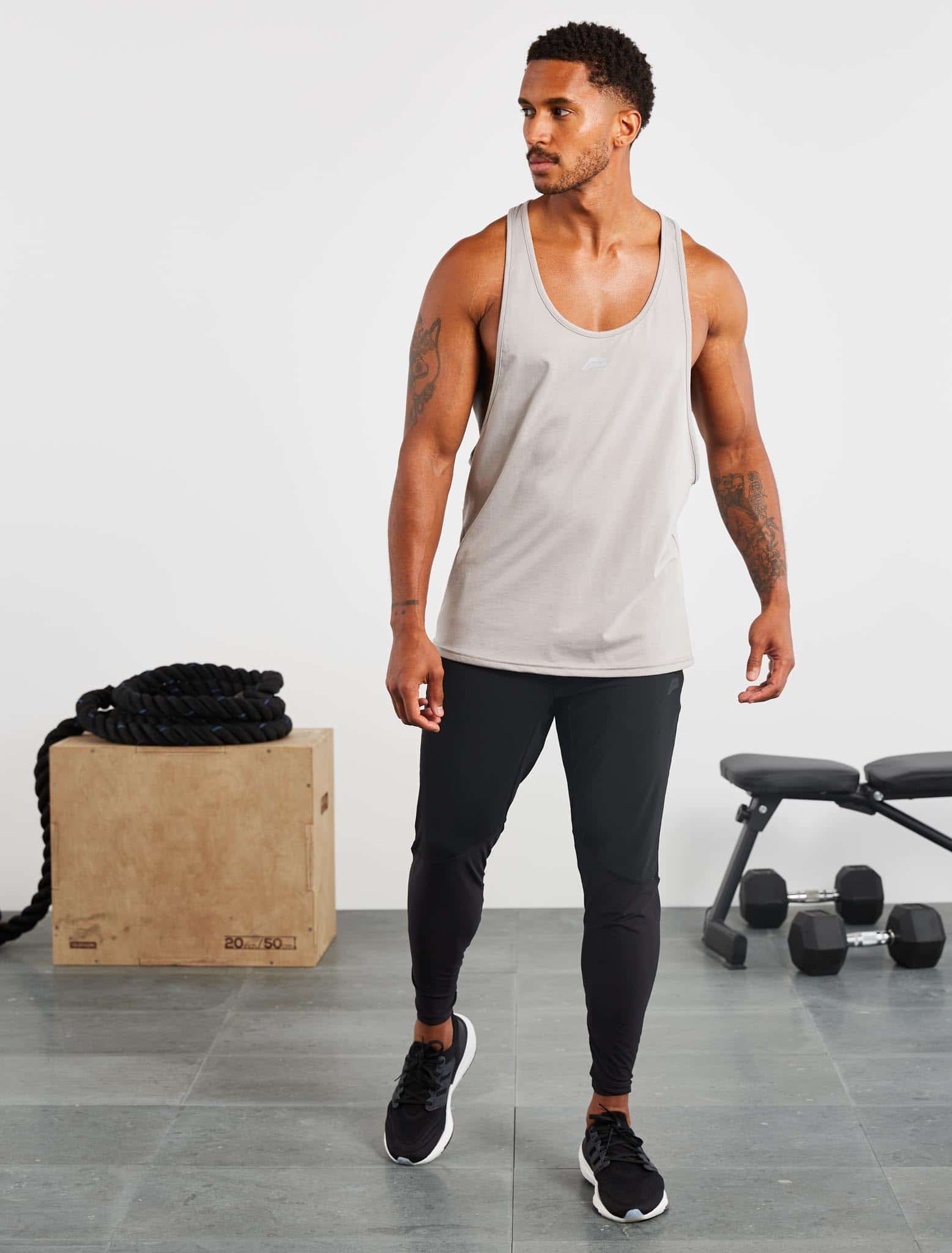 Icon Stringer Vest - Chalk Grey - Image 5
