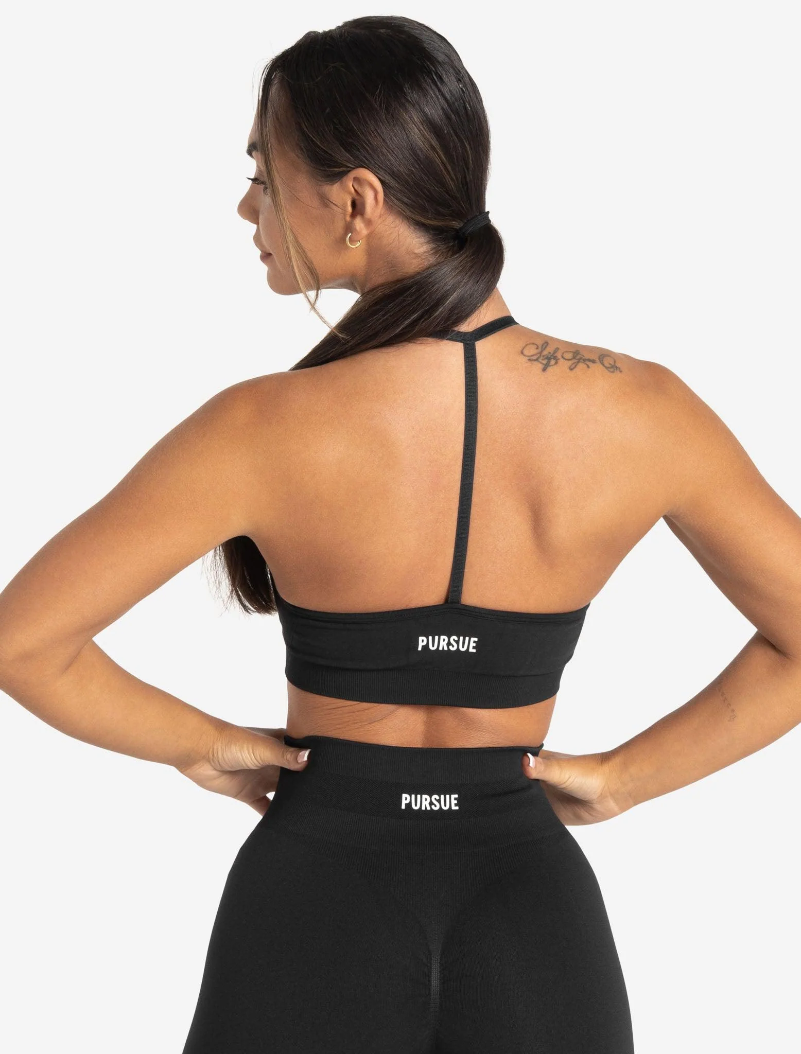 Scrunch Seamless Sports Bra - Black - Image 4