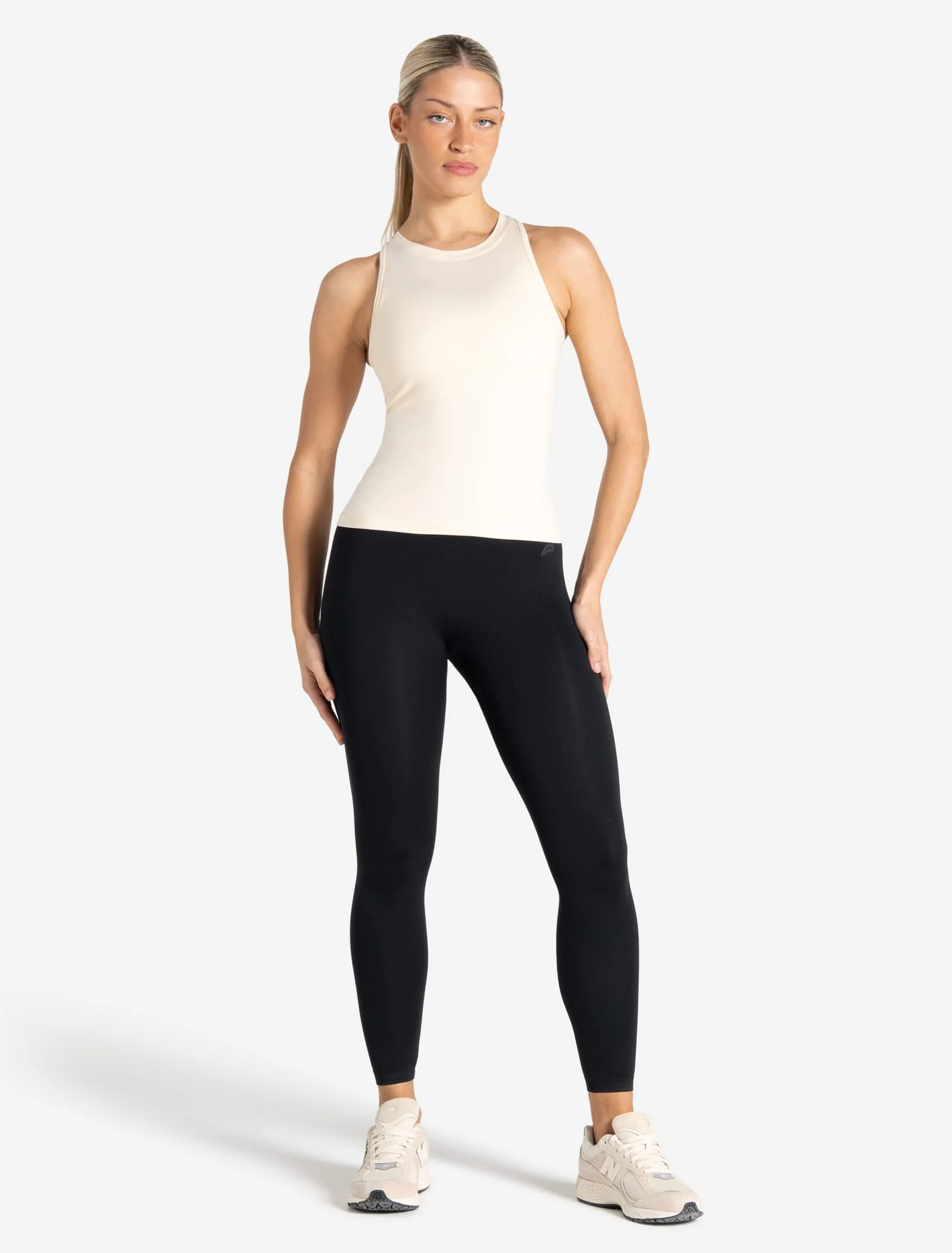 Sculpt Seamless Vest - Marshmallow - Image 3