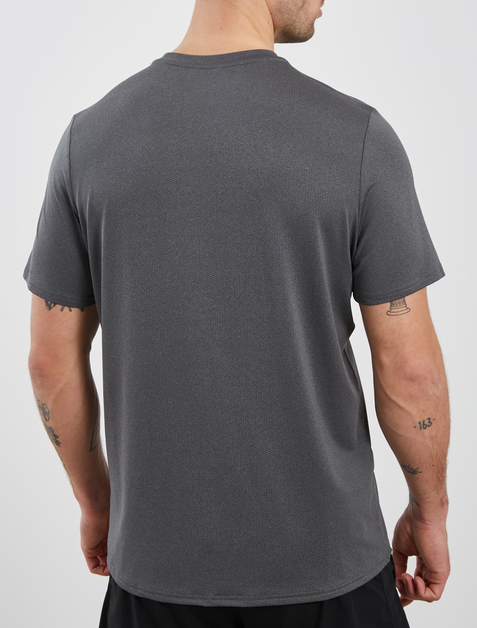 Training Relaxed Fit T-Shirt - Dark Grey - Image 4